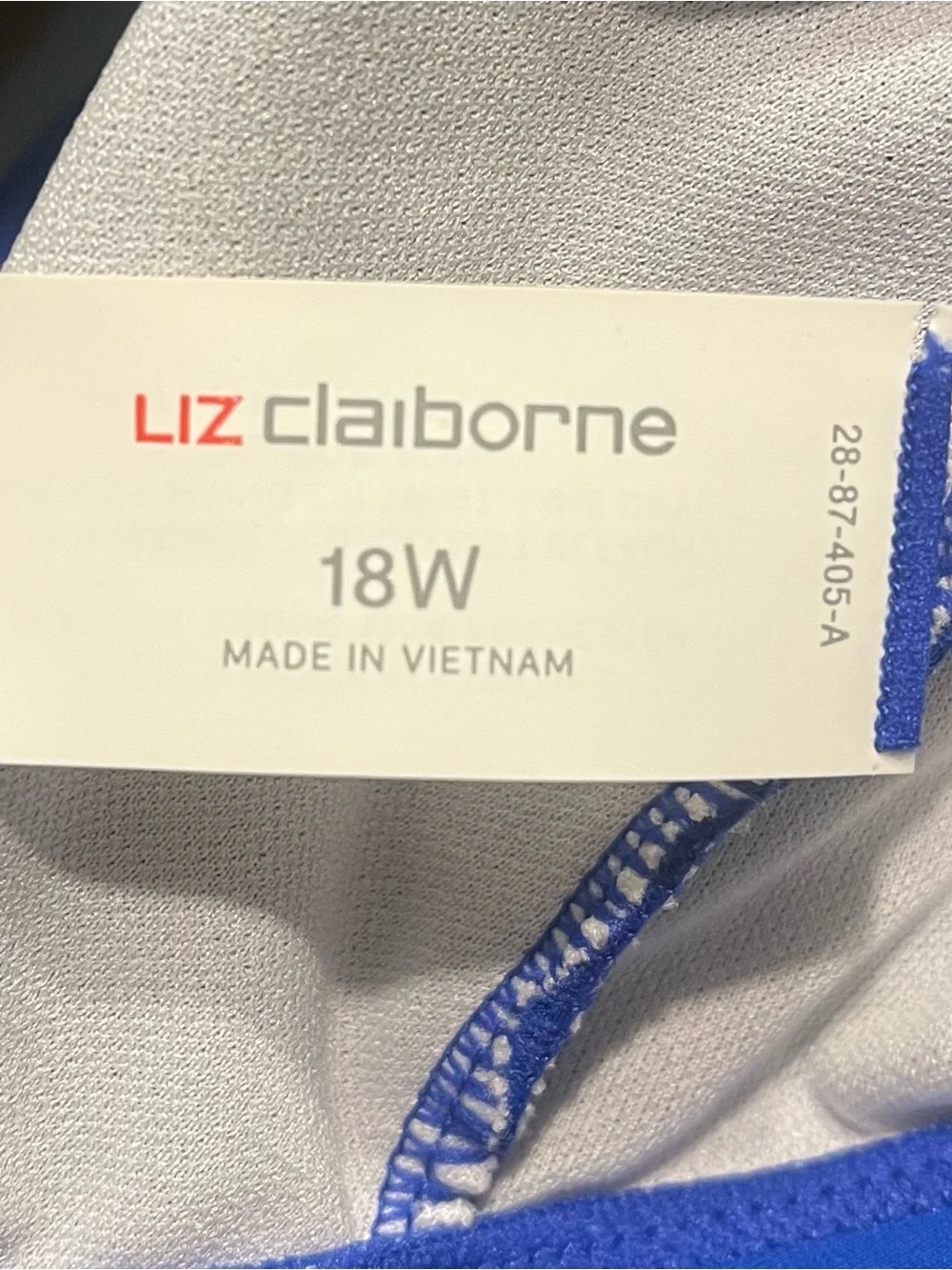 Liz Claiborne women’s 18w royal blue one piece bathing suit